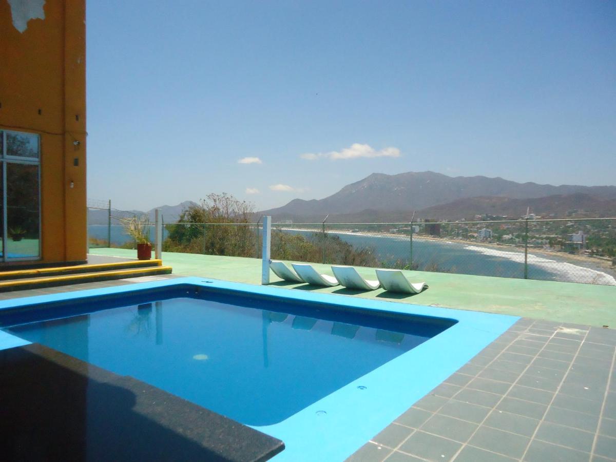 Casa Mexicana La Reyna Manzanillo Exterior photo