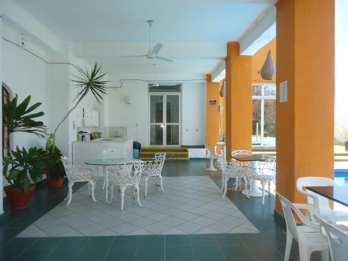 Casa Mexicana La Reyna Manzanillo Exterior photo